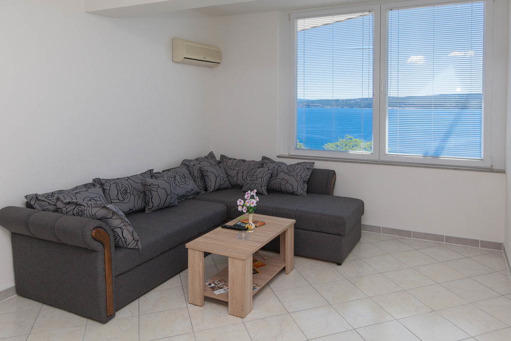 Apartmani Turudic Dramalj Exterior photo